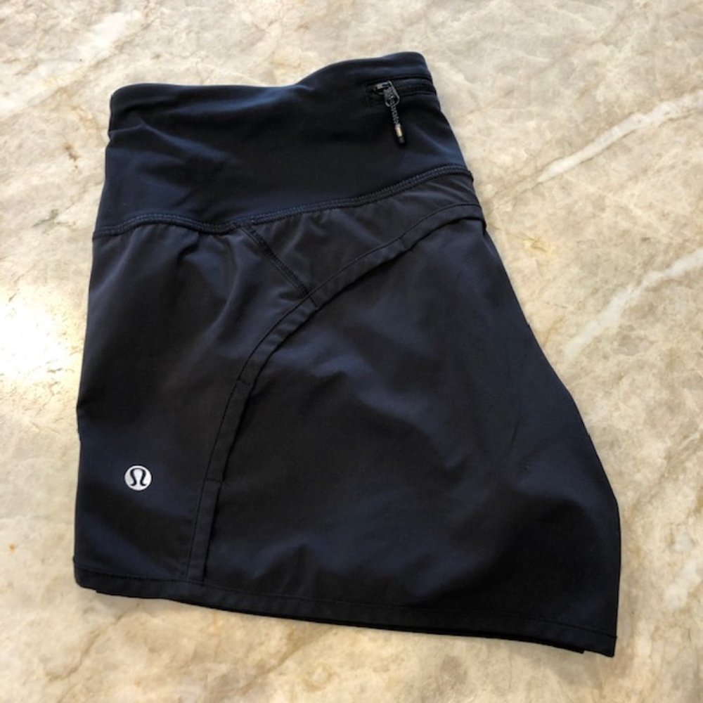 Lululemon Speed-Up short 4"